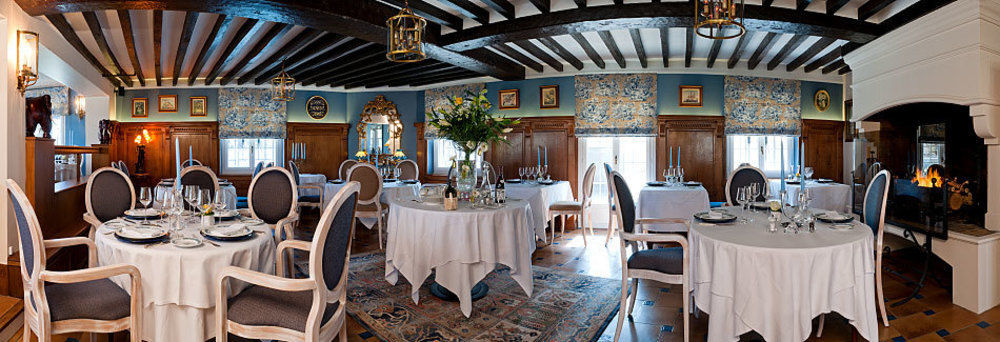 Logis - Hotel & Restaurant Le Gonfalon Germigny-l'Eveque Eksteriør billede