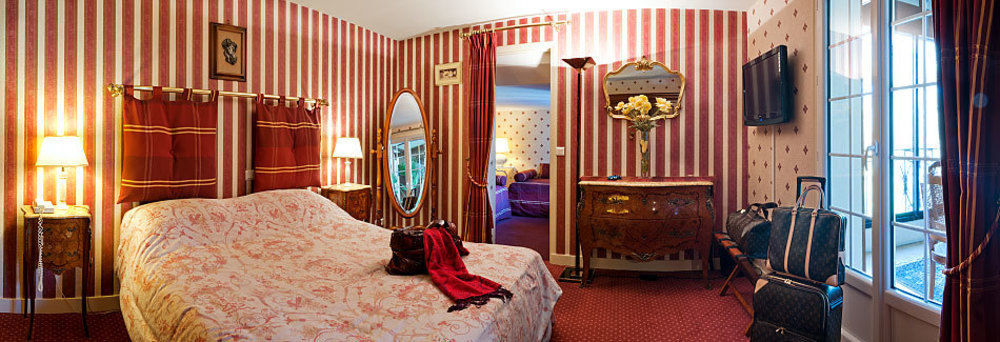Logis - Hotel & Restaurant Le Gonfalon Germigny-l'Eveque Eksteriør billede